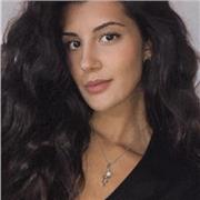 Studentessa laureata impartisce lezioni private (online e in presenza) di italiano e inglese (grammatica e letteratura), storia, geografia, matematica e diritto